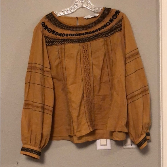 Zara Tops - Mustard and black detailed top